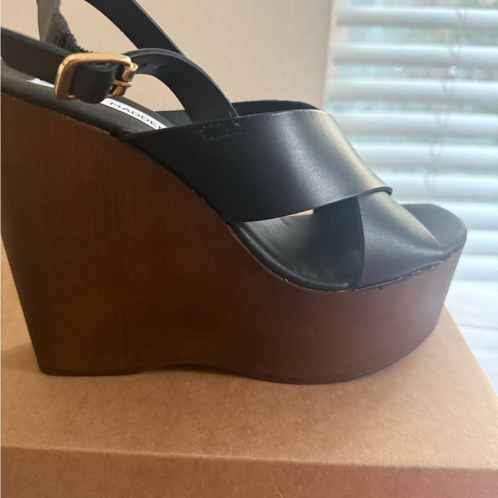 Madden black platform wedge heeled sandals . NIB